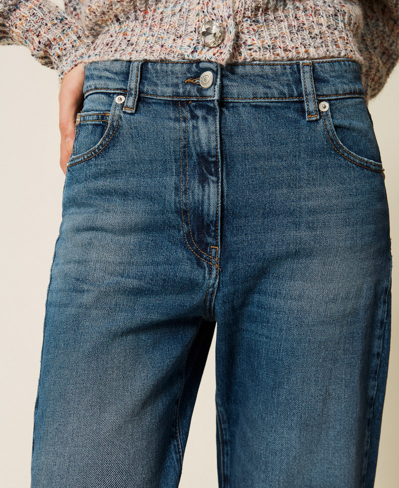 Jean droit avec cinq poches Denim Moyen Femme 252AT2250_06811_04