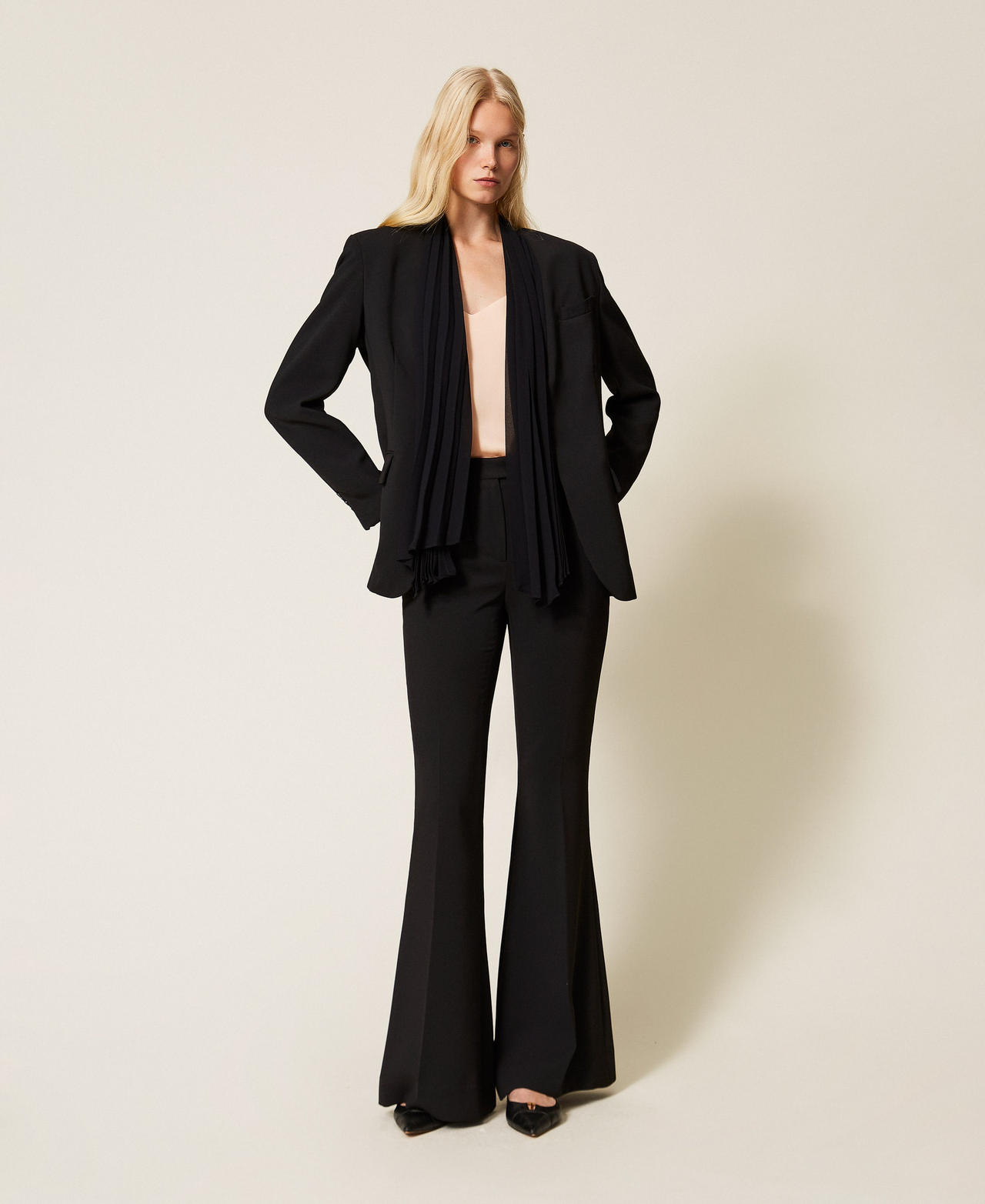 Twinset Pantalon évasé en crêpe