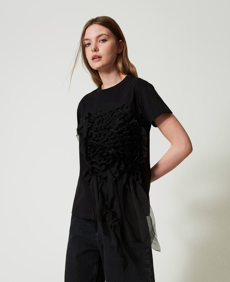 T-shirt with creponne ruffles Black Woman 242AT2121_00006_02