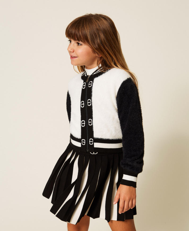 Girls' knit bomber jacket with Oval T Bicolour Black / Off White Girl 252GB3020_02714_04