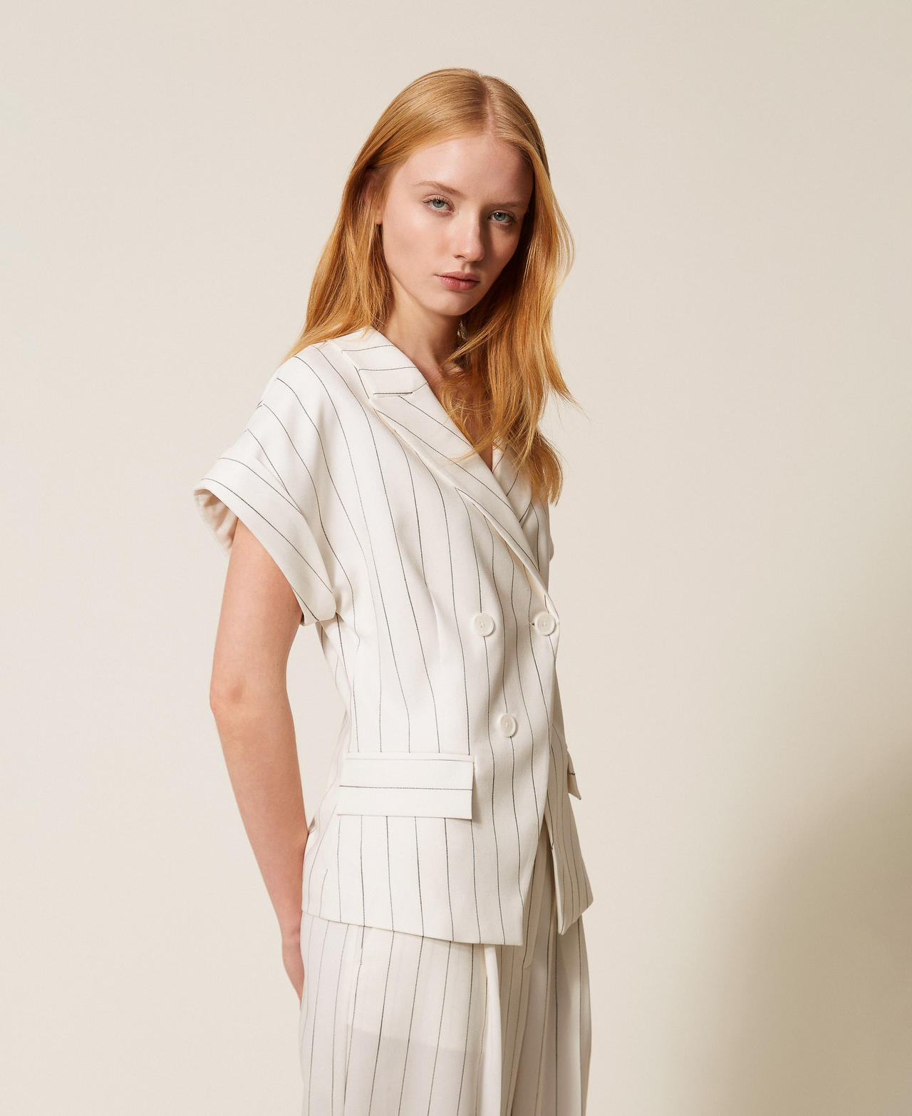 Double breasted pinstripe jacket Off White Pinstripe Woman 261AP2085_13283_02