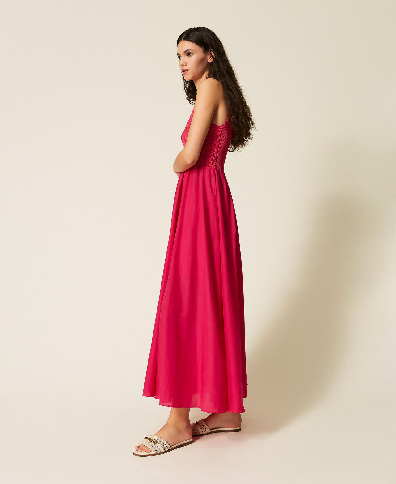 Langes Kleid mit Oberteil aus Strick Fuchsia Cyclamen Frau 261LB3EDD_13188_02