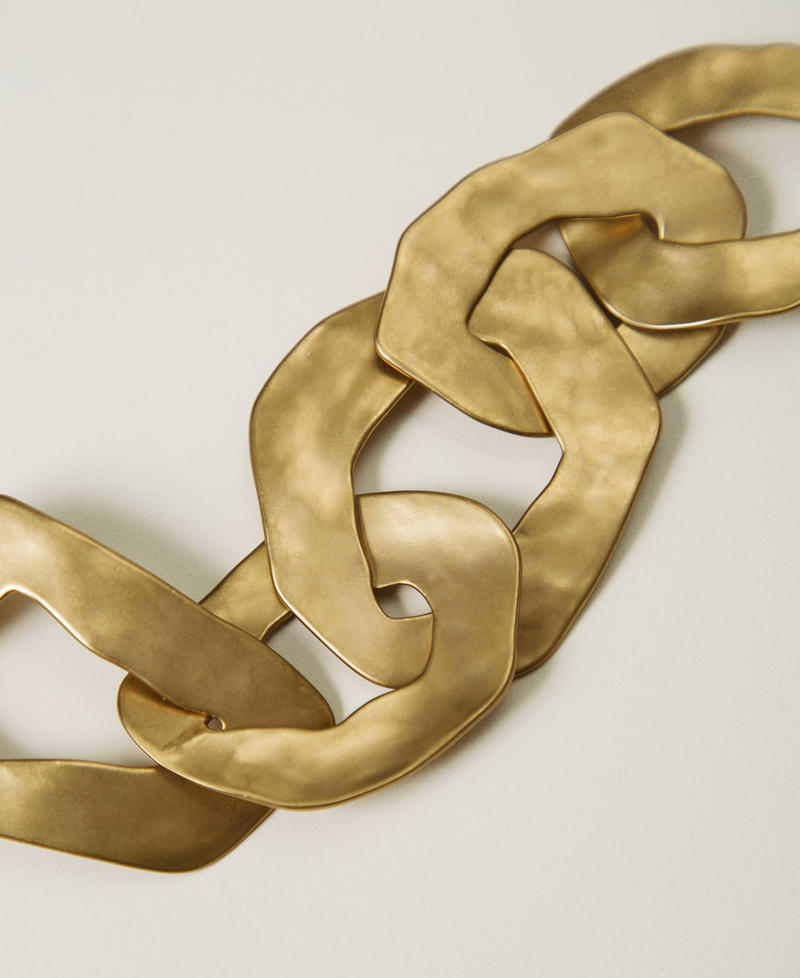 Metal chain bracelet