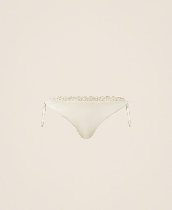 Bikinitanga mit H&auml;kel-Detail