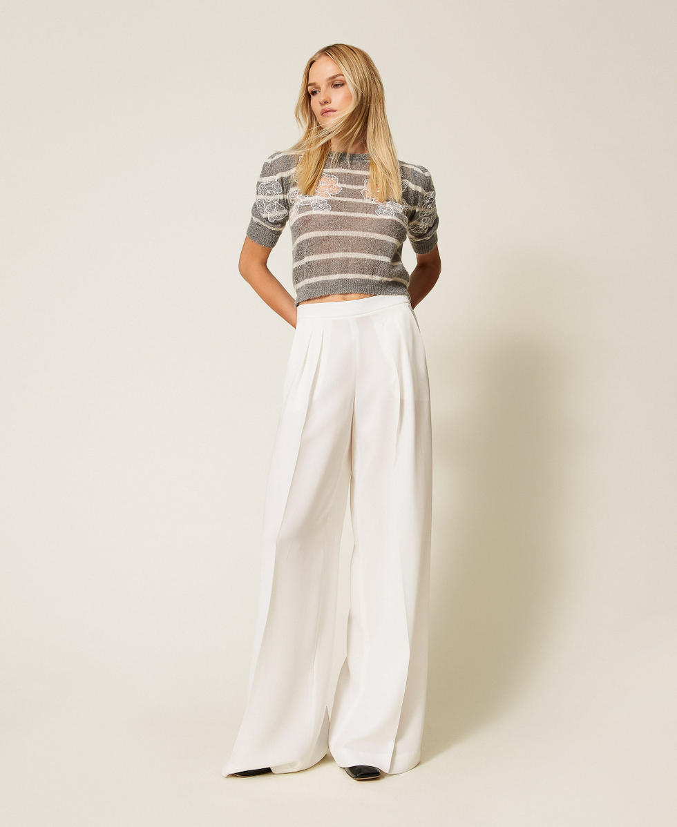 Pull en mohair m&eacute;lang&eacute; avec dentelle Rayure Gris Chin&eacute;/Blanc &laquo;&nbsp;Neige&nbsp;&raquo; Femme 252TP3251_12756_01