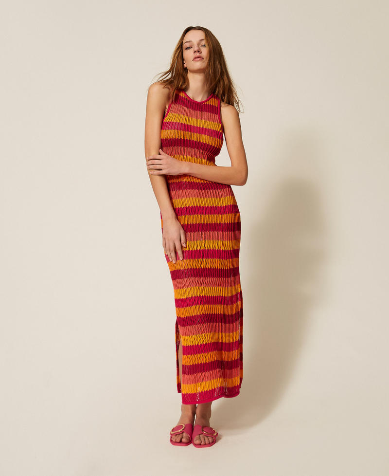 Maxi-Strickkleid mit Streifenmuster Mix Fuchsia/Orange Stripes Frau 261LB3BAA_13377_01