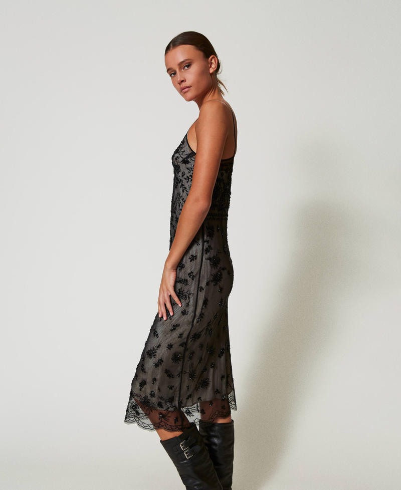 Midi tulle dress with hand embroidery