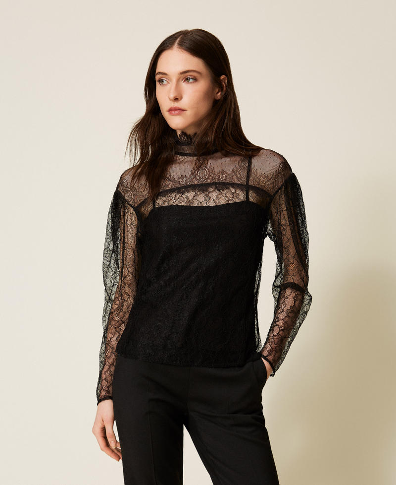 Blusa de encaje con volantes Negro Mujer 252TT2264_00006_01