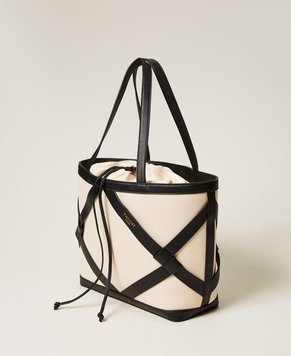 Shopper aus Canvas Zweifarbig Perlmuttwei&szlig; / Schwarz Frau 261TB7271_02711_02