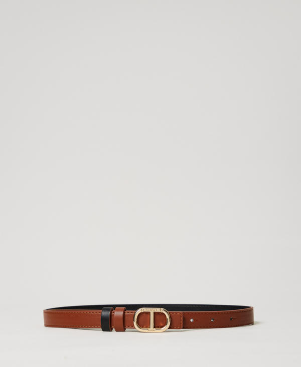 Reversible belt with Oval T