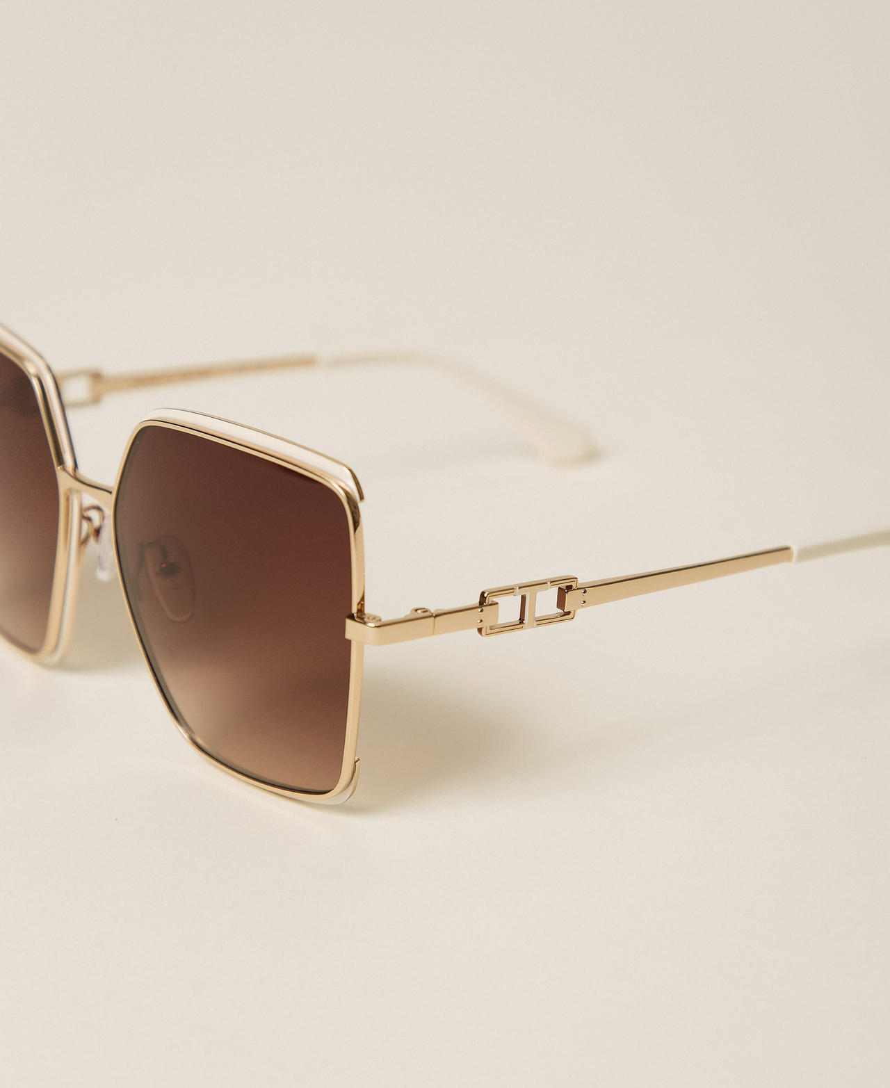 Square-shaped metal sunglasses Shiny Gold with Ivory Rims Woman 999TZ5098_14165_03