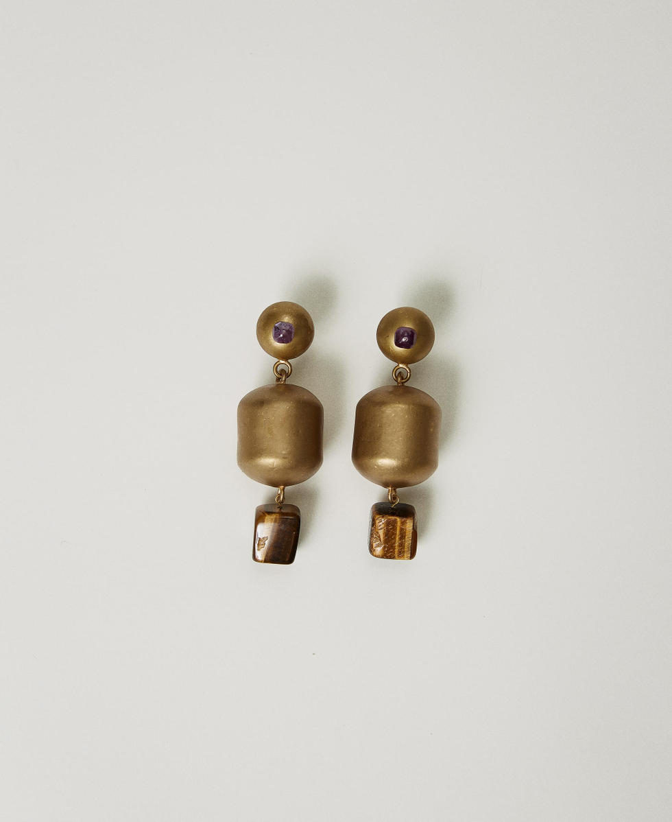 Earring with metal and stone elements