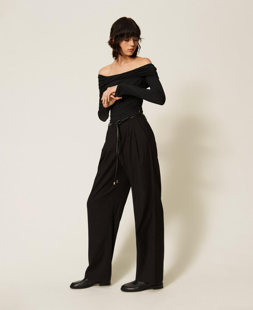 Jumpsuit mit Faltenwurf und G&uuml;rtel Schwarz Frau 262LI2WEE_00006_03