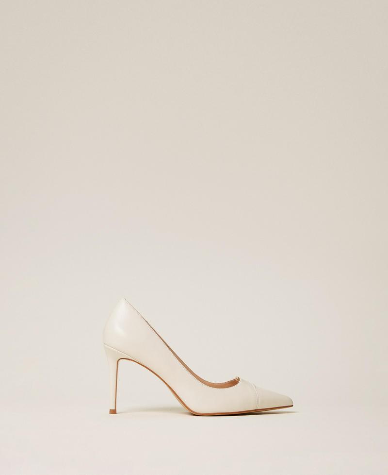Hohe Pumps aus Leder Lilie Frau 261TCP030_00381_01