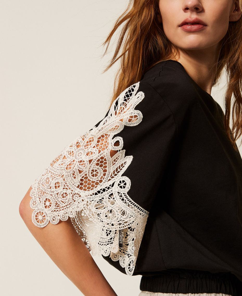 Bluse mit &Auml;rmeln aus Makramee Schwarz / Vanillewei&szlig; Frau 261LM2DEE_04241_04