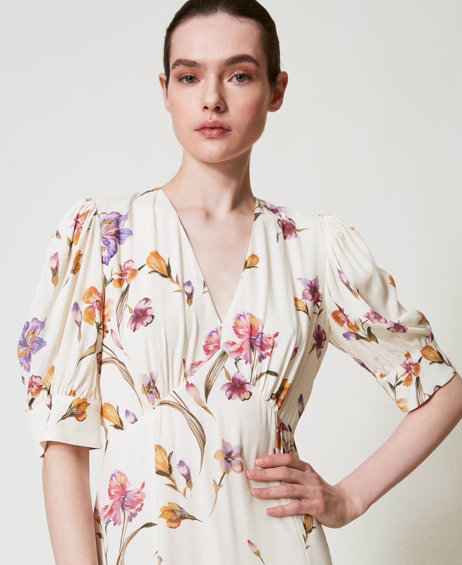 Long cr&ecirc;pe de Chine floral dress Multicolour/Mother of Pearl Iris Print Woman 251TP2770_12329_04