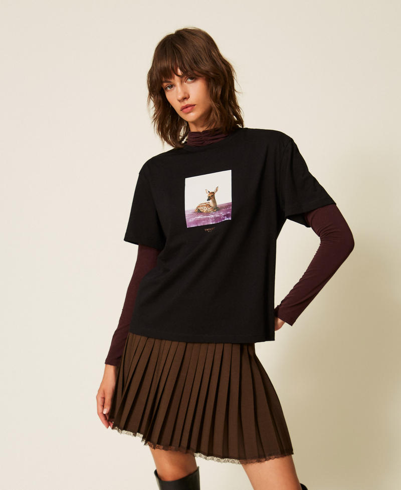 T-shirt regular ras-du-cou avec imprim&eacute; Imprim&eacute; Faon/Noir Femme 262TF2090_14114_01