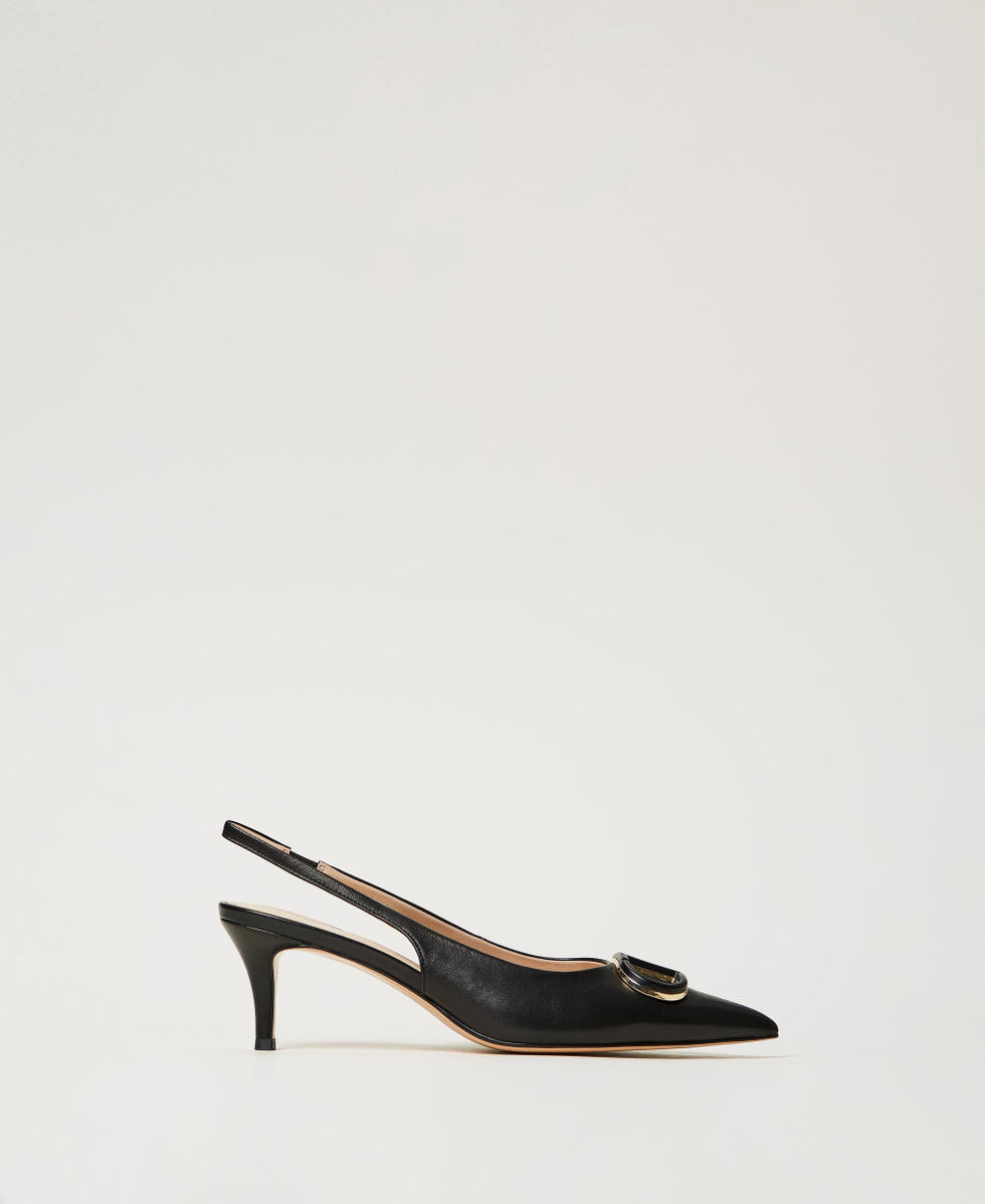 Sling back court shoes with Oval T Black Woman 251TCP062_00006_01