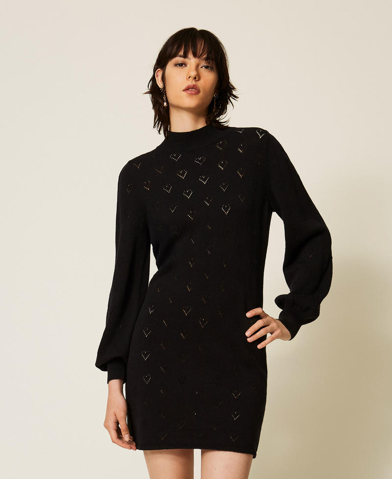 Robe courte en maille avec motif de c&oelig;urs Noir Femme 262TP3021_00006_02