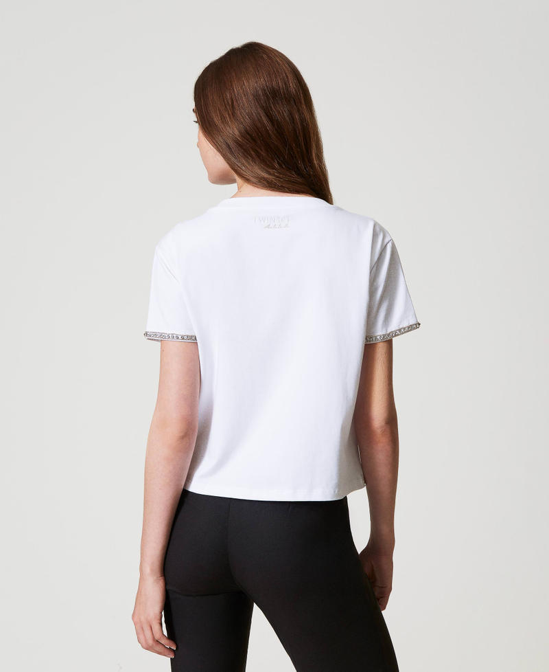 Boxy T-shirt with hand embroidery "Papers" White Woman 251AP2220_00840_02
