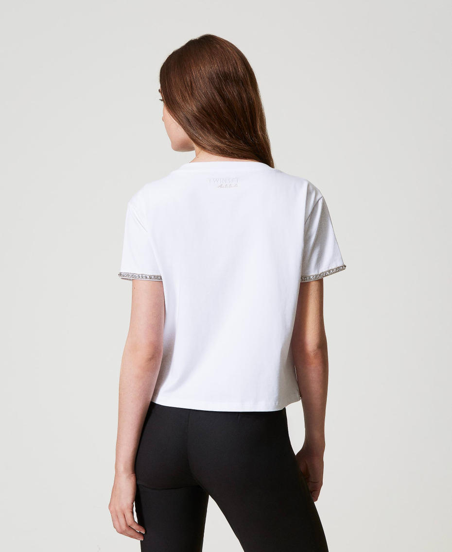 Boxy T-shirt with hand embroidery "Papers" White Woman 251AP2220_00840_02