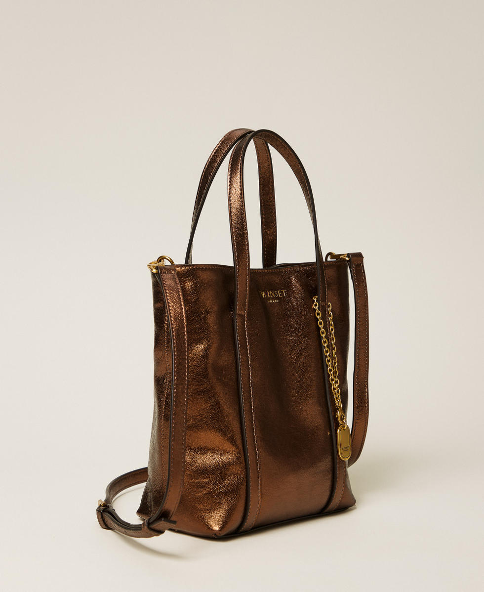 Leather shopper bag with charm Woman, Gold | TWINSET Milano