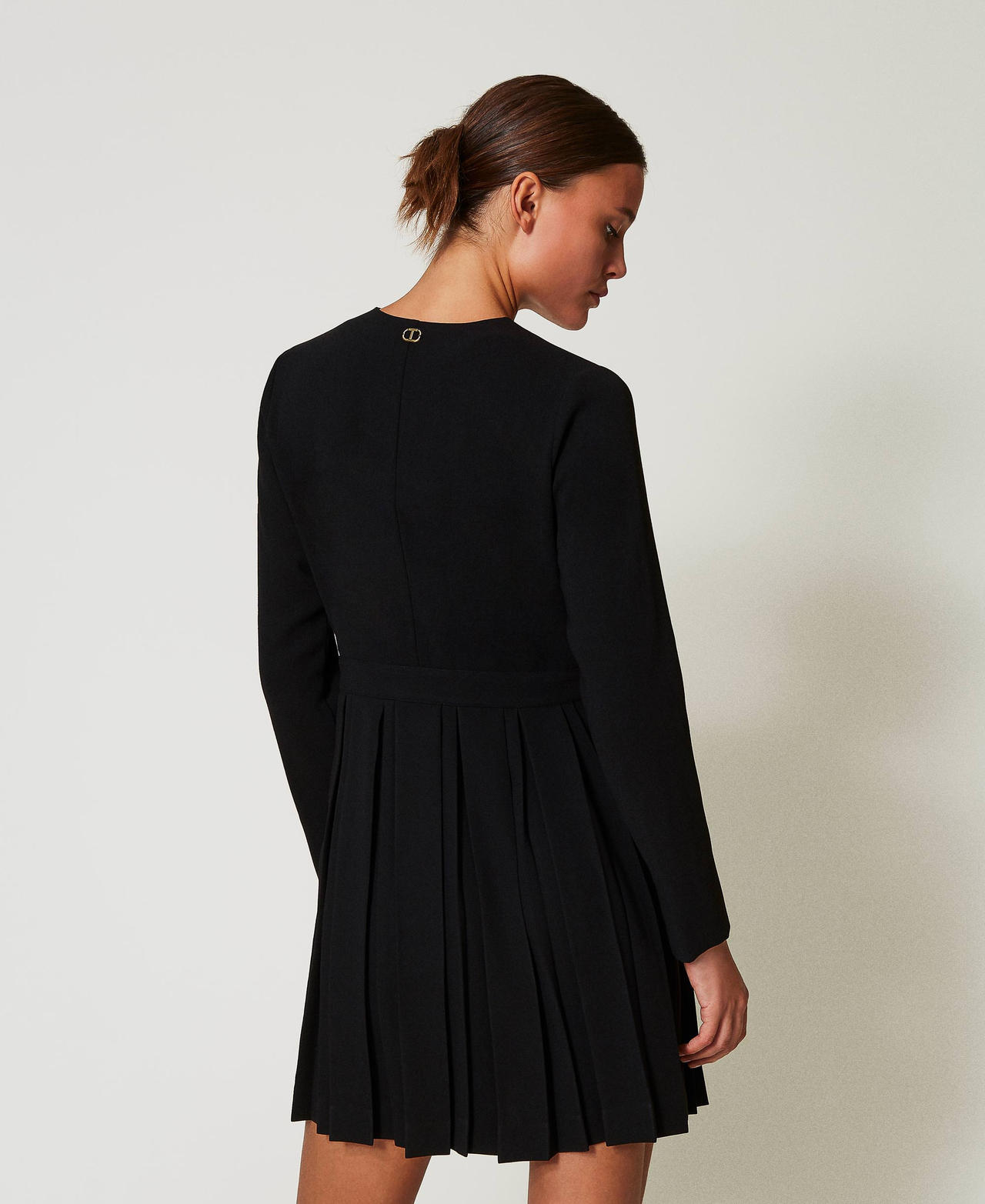 Short pleated crêpe dress with buttons Black Woman 242TT2171_00006_03