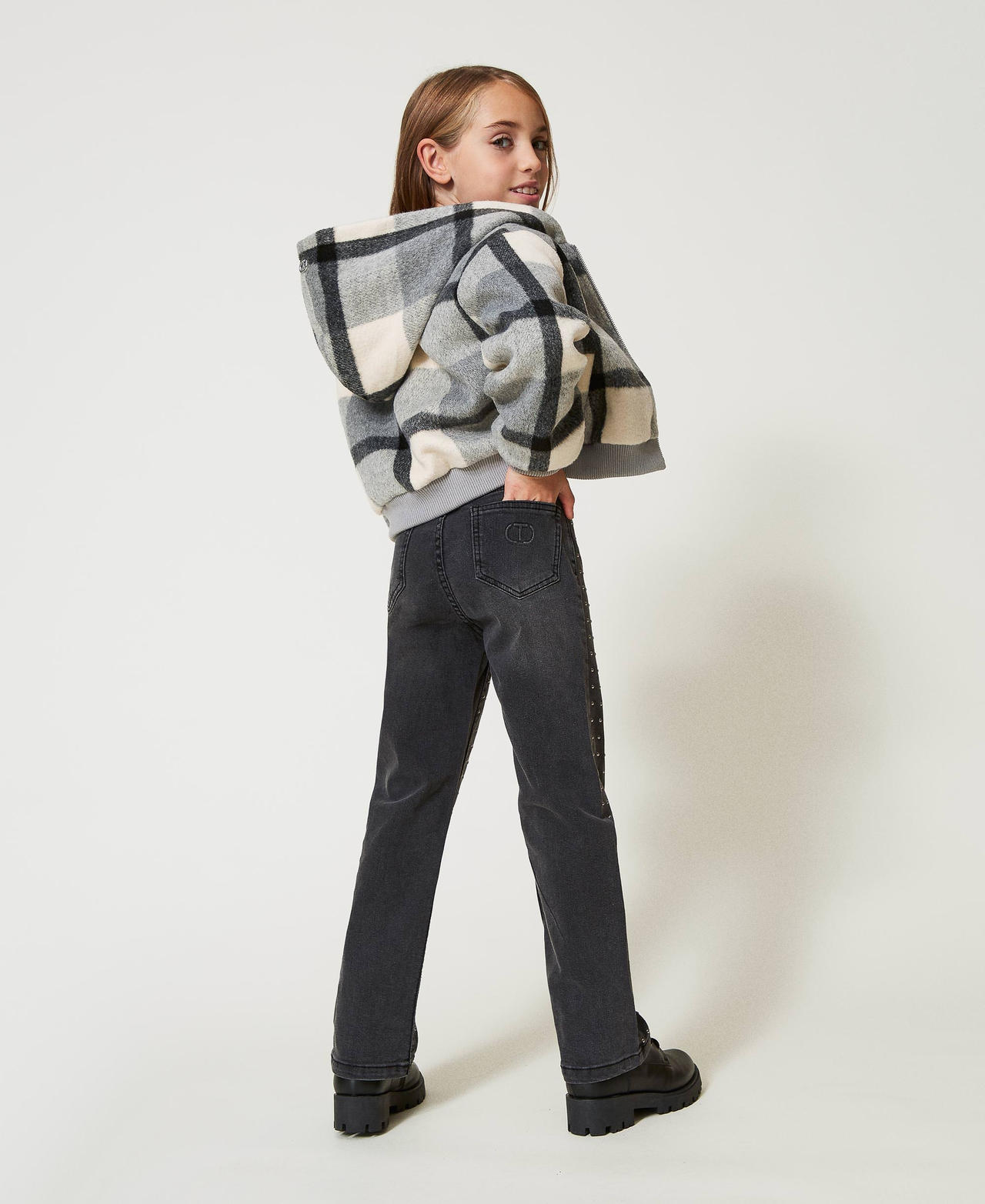 Five-pocket jeans with studs Old Black Denim Girl 242GJ2272_11835_03