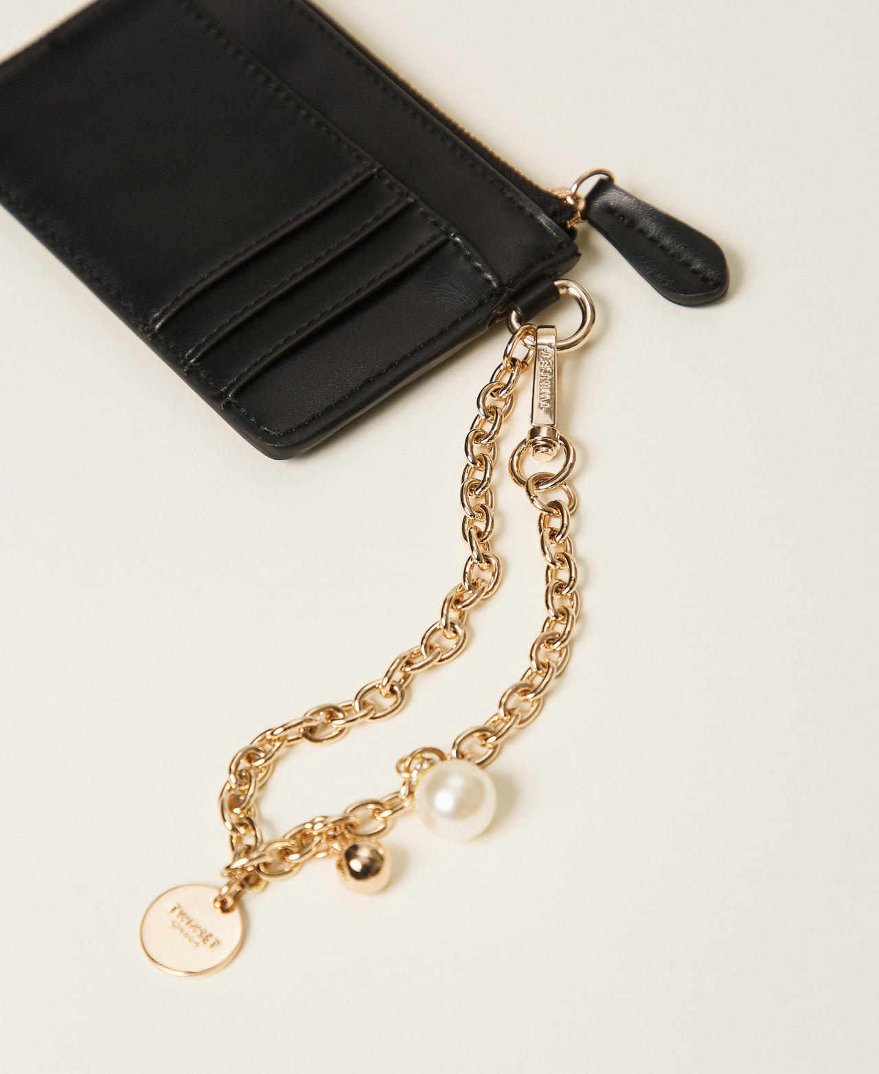 Card holder with charms and logo Black Woman 261TH7020_00006_02