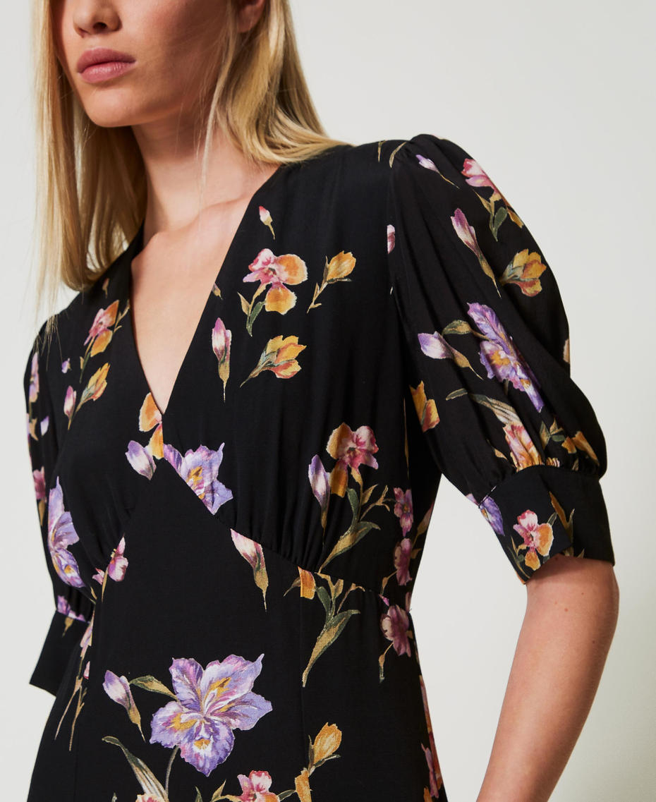 Long cr&ecirc;pe de Chine floral dress Multicolour/Black Iris Print Woman 251TP2770_12328_04