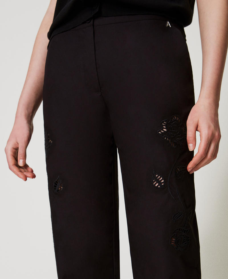 Chino trousers with floral embroidery Black Woman 251AX2012_00006_03