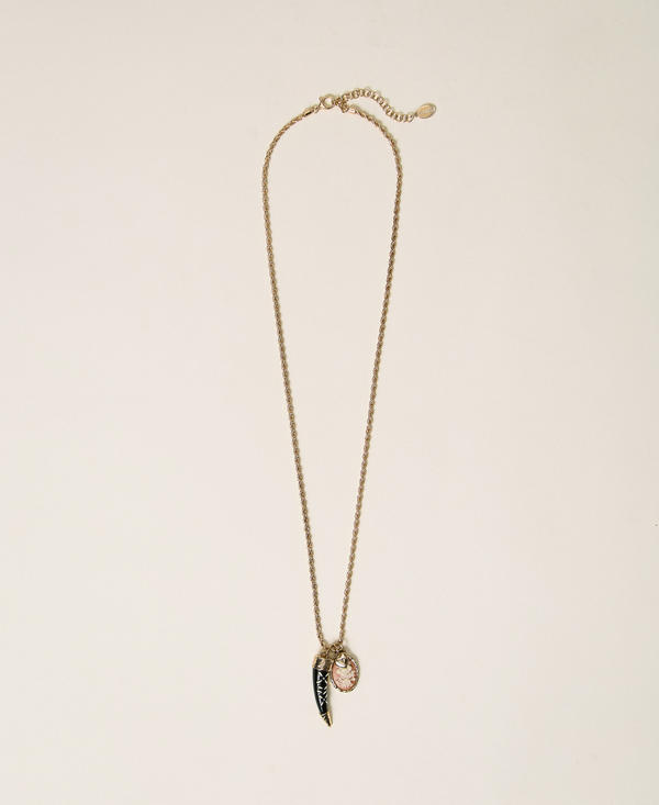 Long necklace with pendants