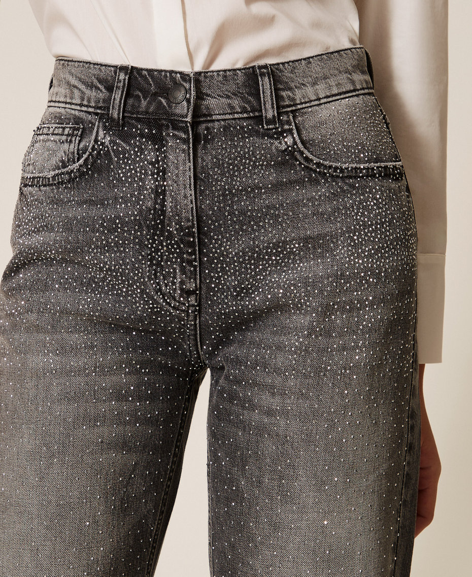 5-Pocket-Jeans mit Strass Denim D&eacute;lav&eacute;-Grau Frau 261AP2470_07284_03