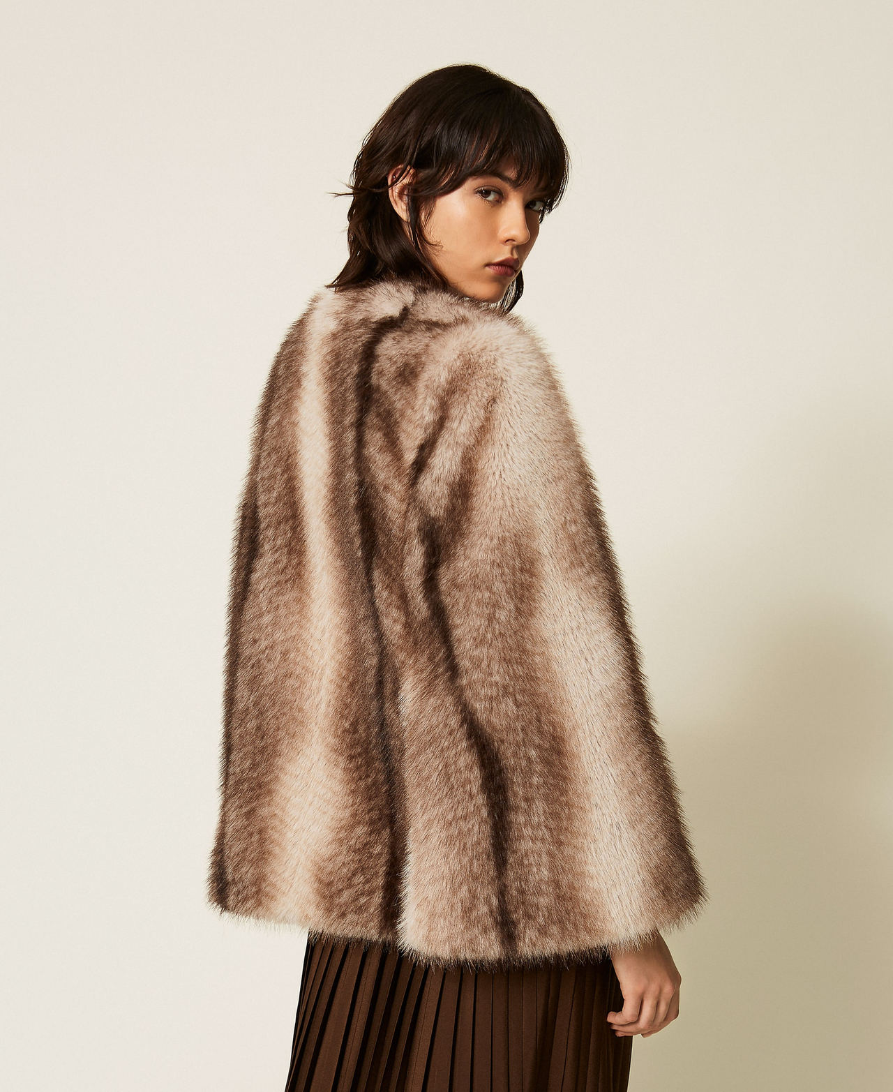 Faux fur cape jacket Animal Shade Casha/Brown Woman 262TP2242_13812_03