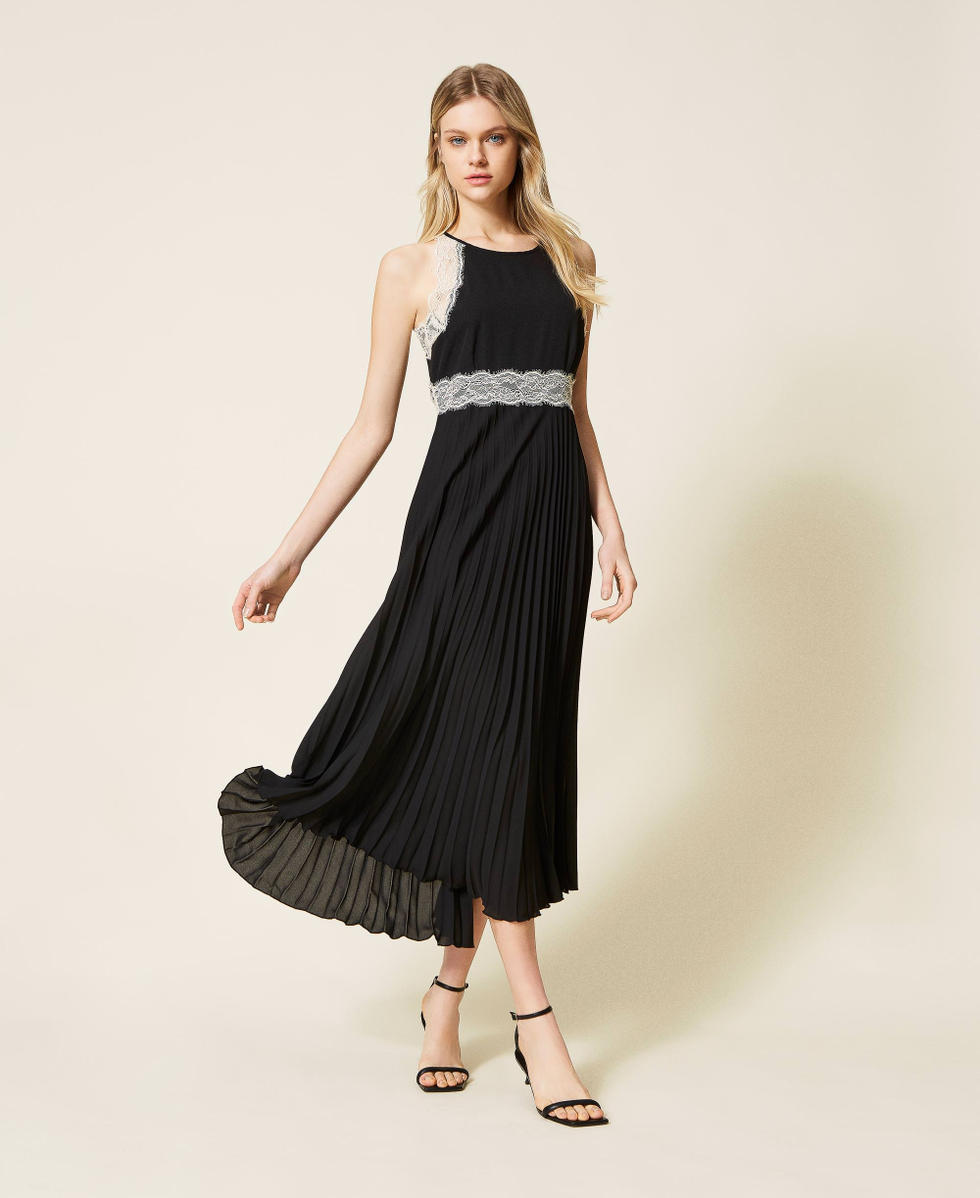 Maxi-Plisseekleid mit Spitze Zweifarbig Schwarz / Ecru Frau 999TN2120_05979_01