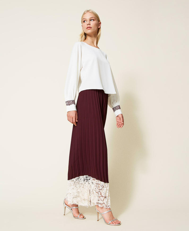 Pleated palazzo trousers with lace Two tone Grape/Ecru Woman 999TN2121_10688_04