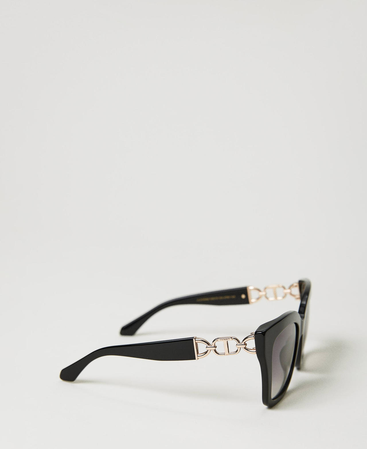 Lunettes de soleil œil-de-chat avec barrette