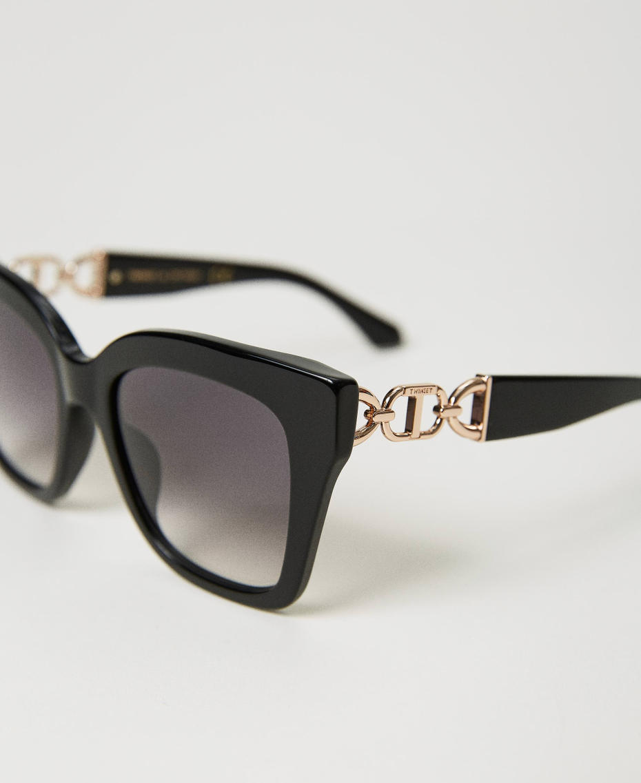 Lunettes de soleil œil-de-chat avec barrette