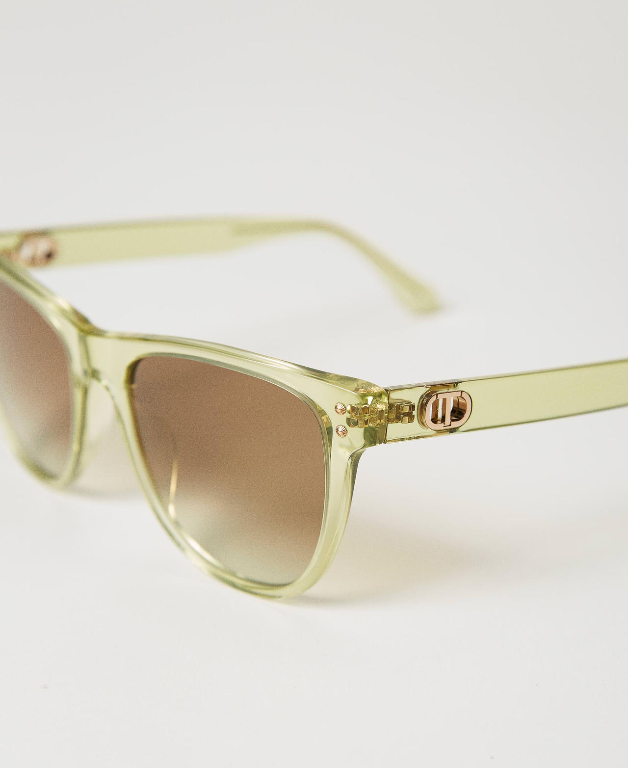 Square sunglasses Transparent Pale Green Woman 999TZ4043-03