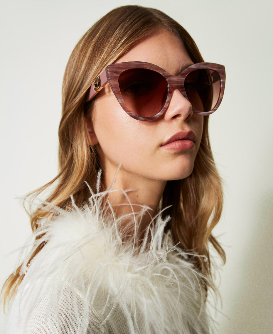 Солнцезащитные очки «кошачий глаз» в оправе расцветки под мрамор Опал Фуксия/Мраморный Розовый женщина 999TZ5050-0S