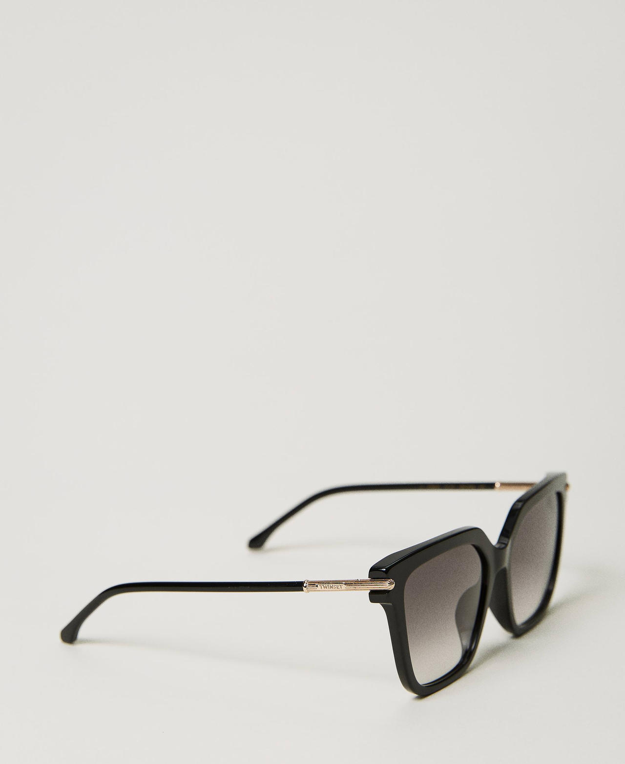 Lunettes de soleil géométriques avec logo