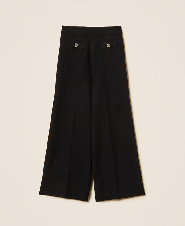 Strickhose mit Kn&ouml;pfen