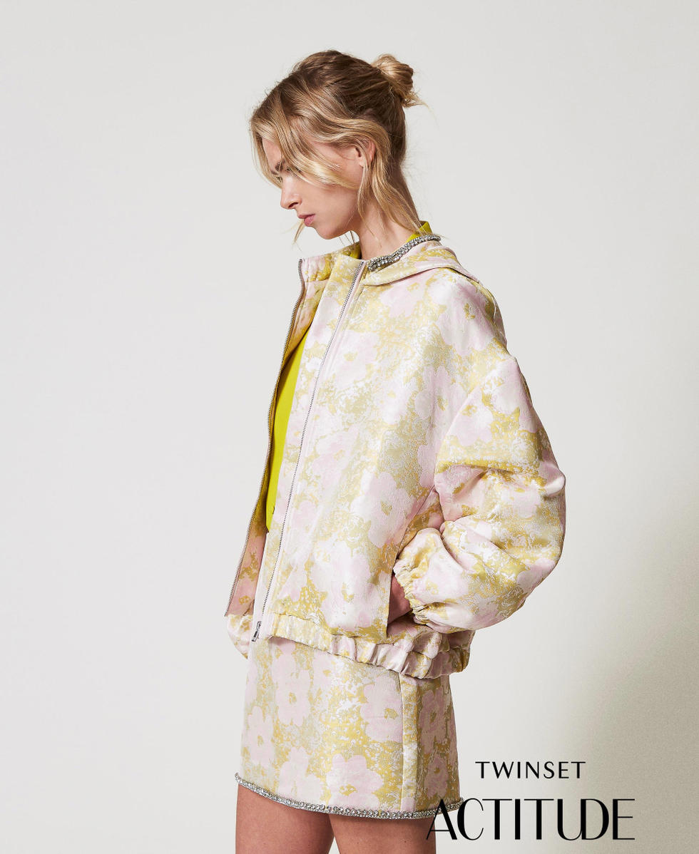 Jacquard bomber with hand embroidery