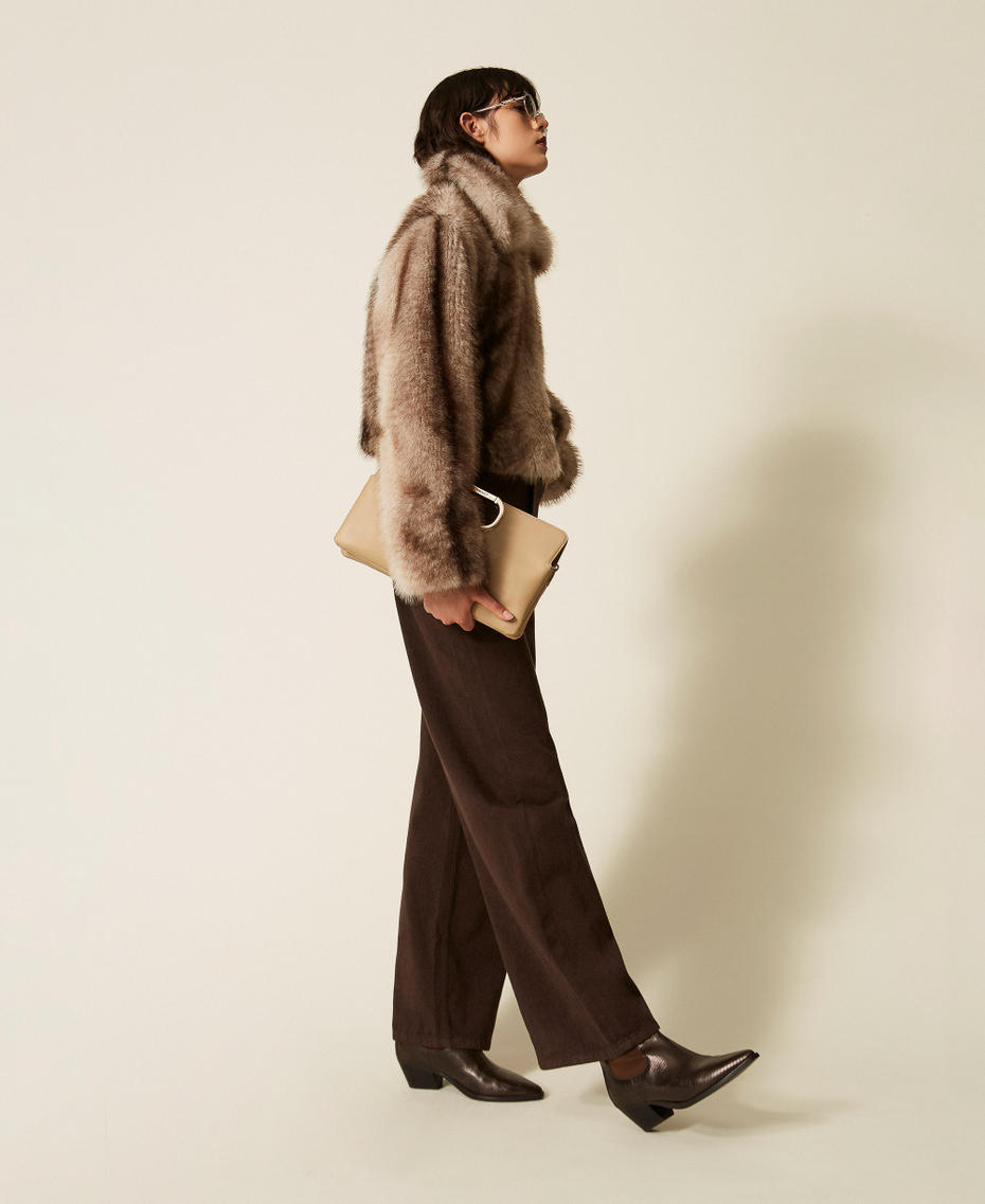Jacke aus Kunstpelz mit schattiertem Print Animal Shade Casha / Brown Frau 262TP2240_13812_01