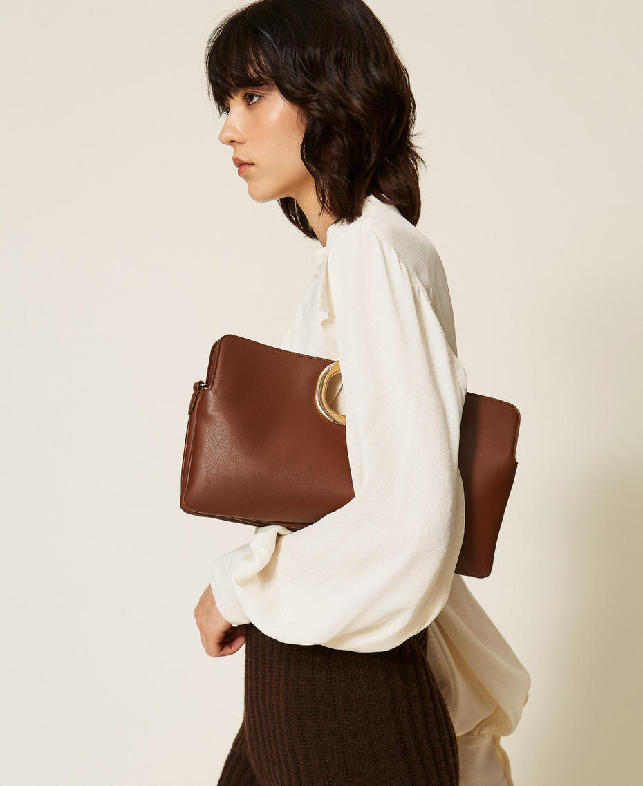 Pochette Lila avec anse sigl&eacute;e Marron Darkness Brown Femme 262TB7130_13411_A0
