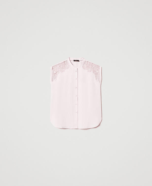 Twill shirt with embroidery