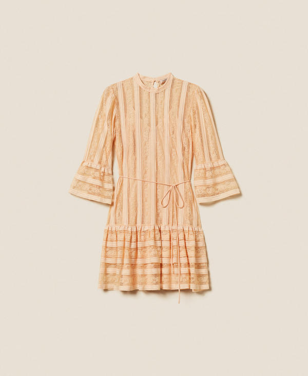 Robe courte en dentelle avec rayures et ceinture