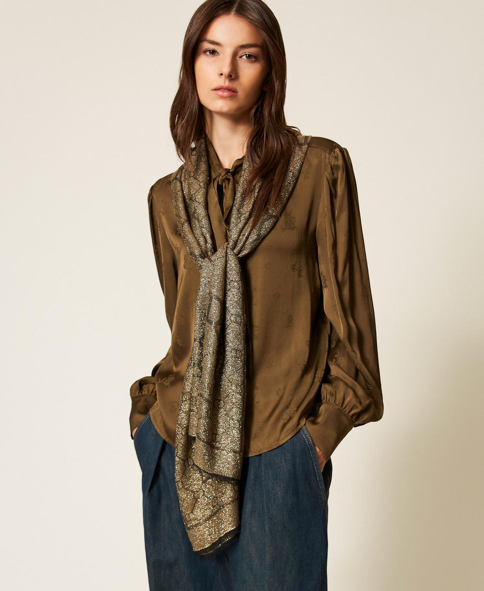 Jacquard stole with Oval T Two-tone Black / Gold Woman 252TO5550_01848_T0