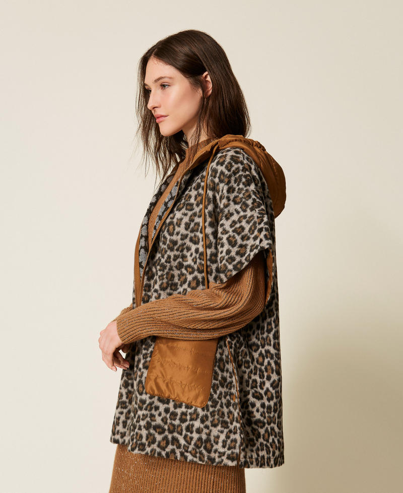 Animal print wool cloth poncho Two tone Alpaca Brown/Animal Print Woman 252TO5080_12915_02