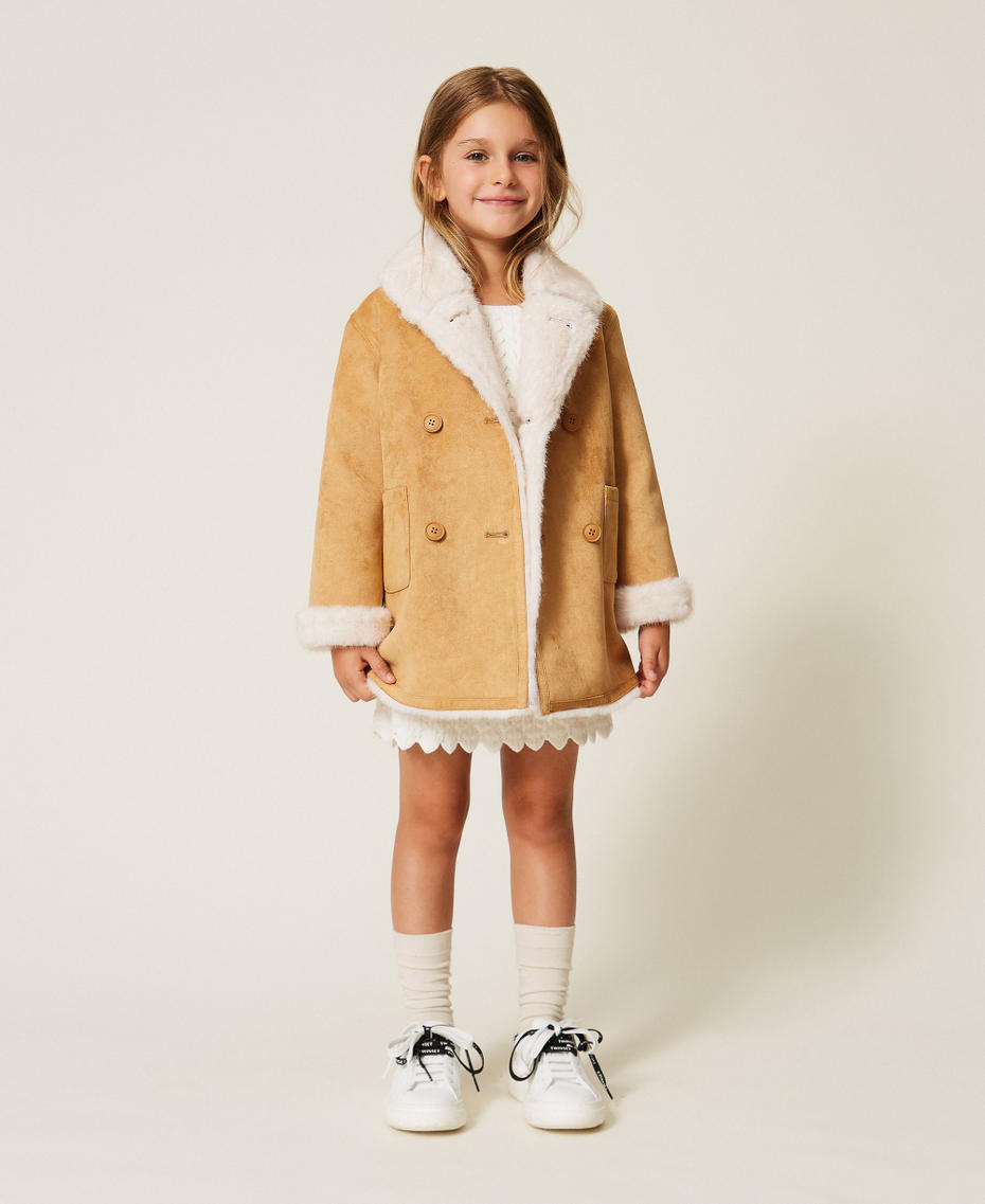 Robe courte fille en maille torsad&eacute;e